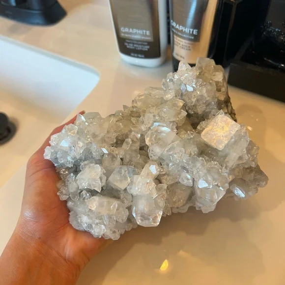 Clear Quartz Crystal Cluster - Picture 1 of 2